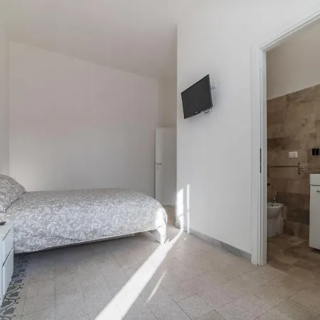Colosseo & Colle Oppio Cozy Apartamento Roma